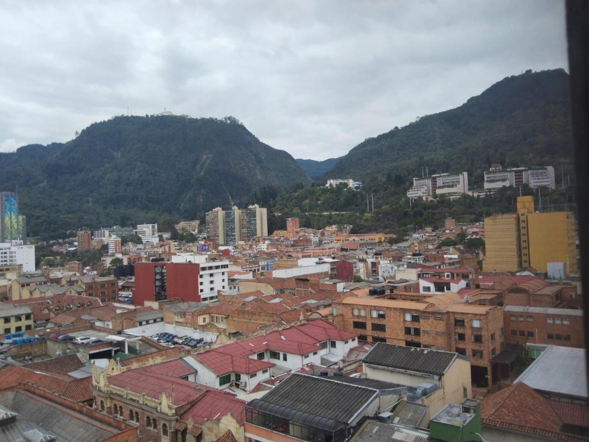 Centro Historico Habitaciones Privadas Bogotá Exterior foto